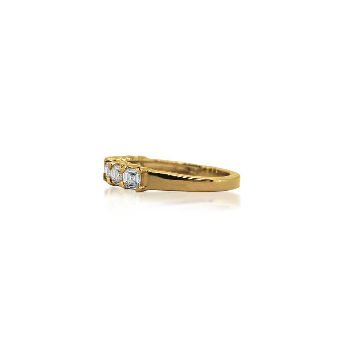 ASSCHER ETERNITY BAND - Image 7