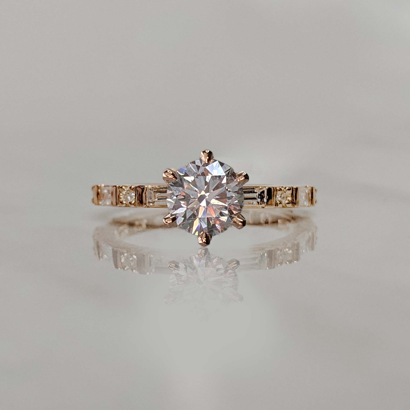 Baguette Round Diamond Ring - Image 4