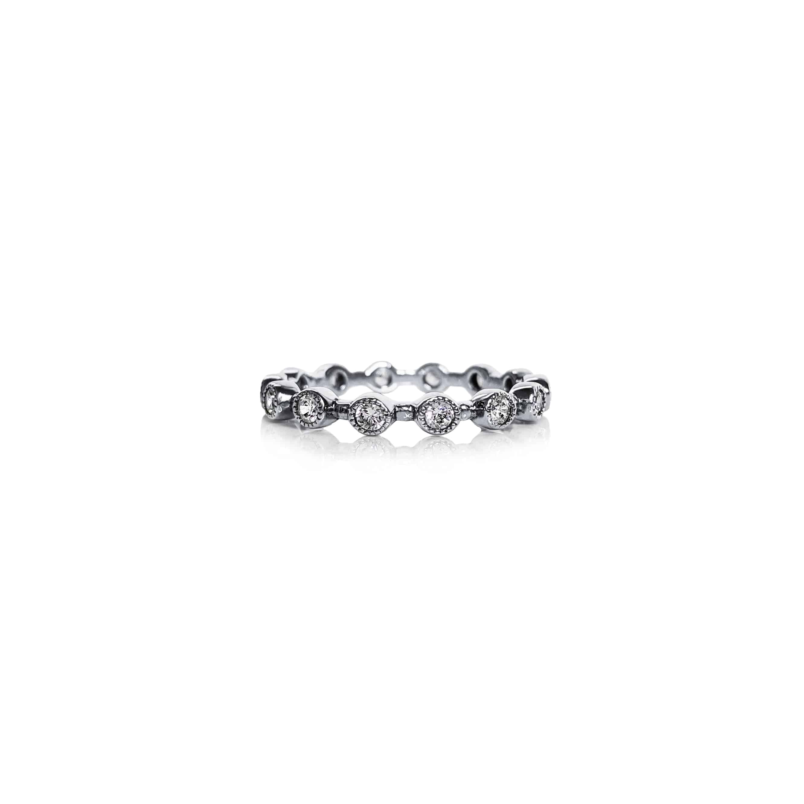 Bezel 3pt Diamond Ring - Image 4