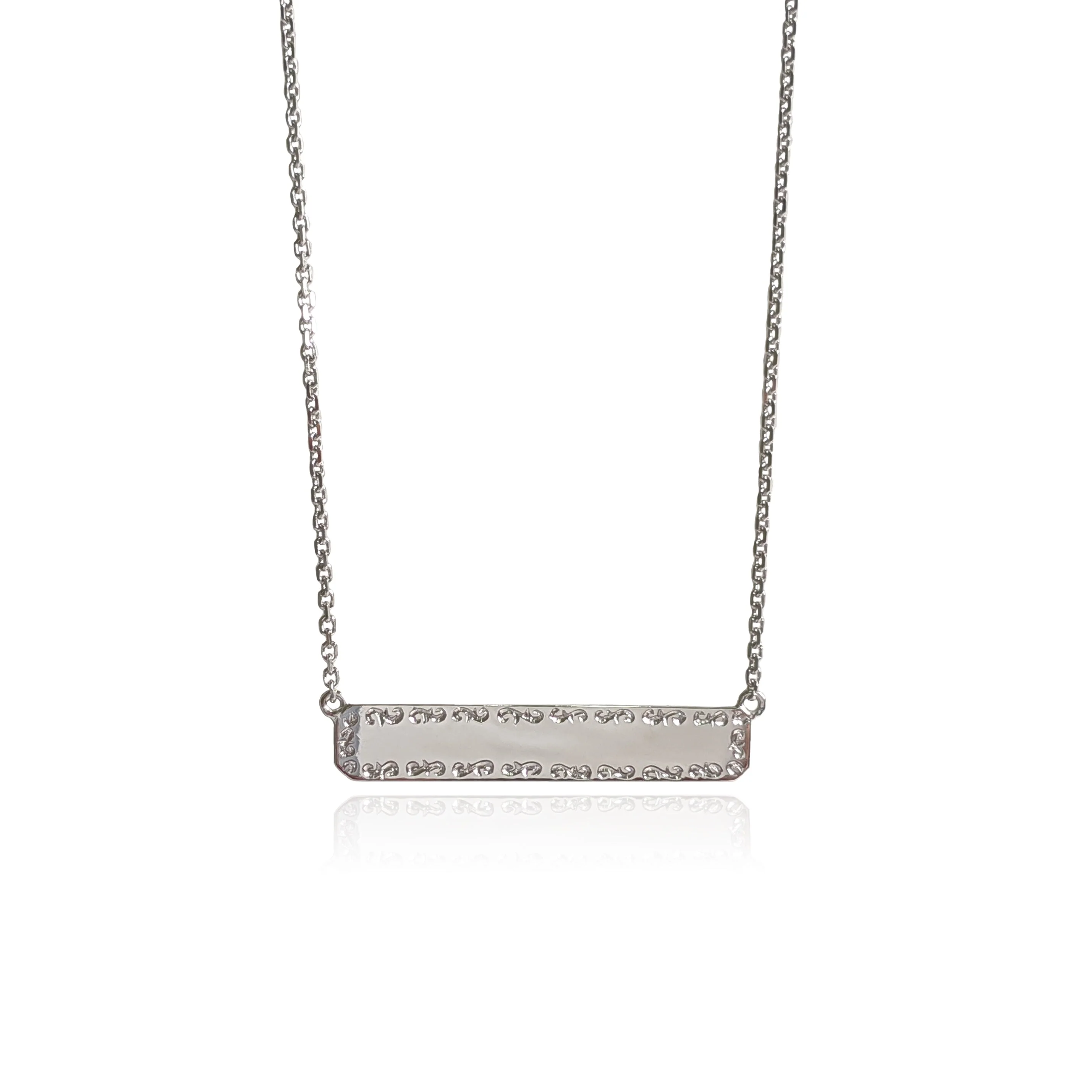 CASSANDRA ENGRAVED PENDANT - Image 3