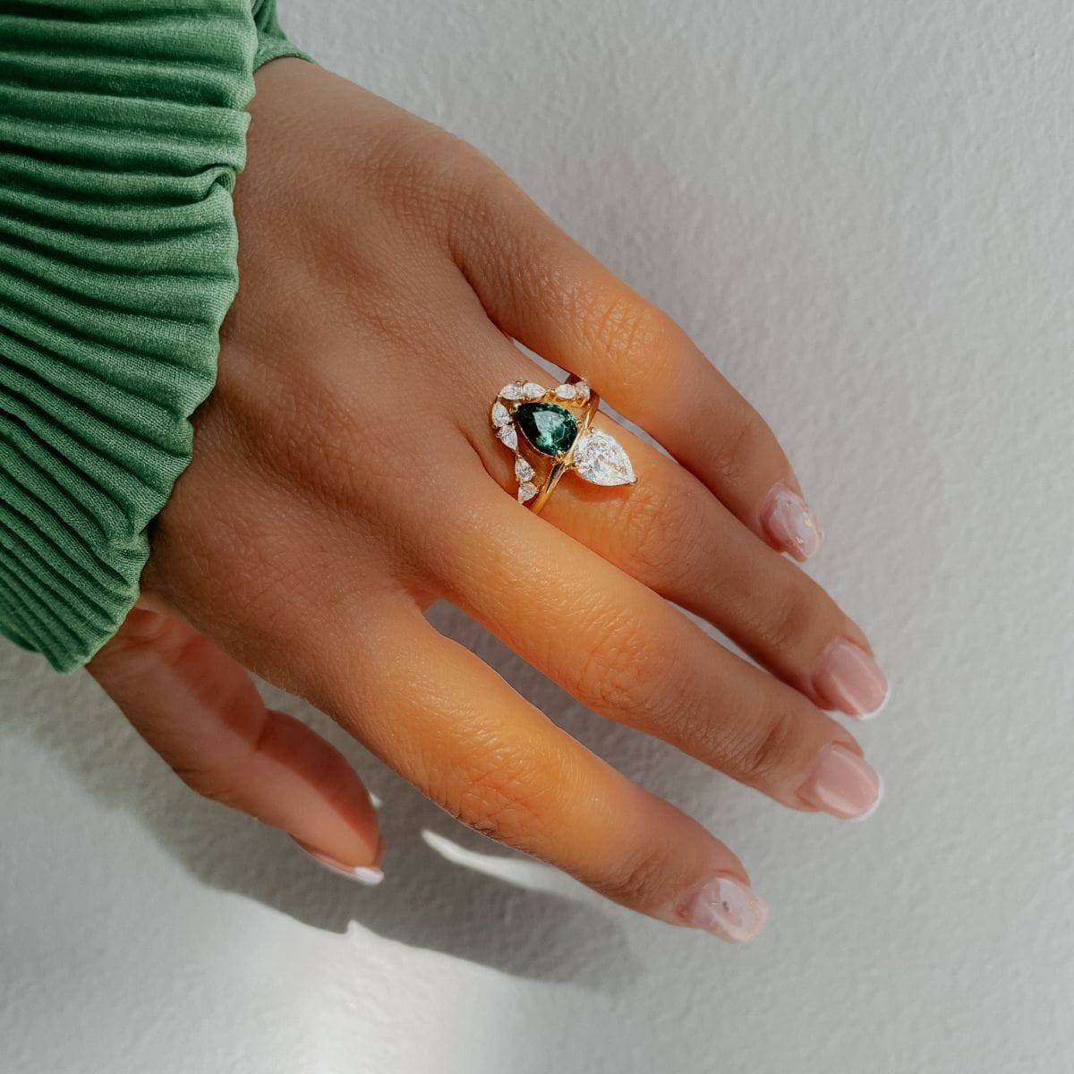 DARIA ENGAGEMENT RING - Image 3