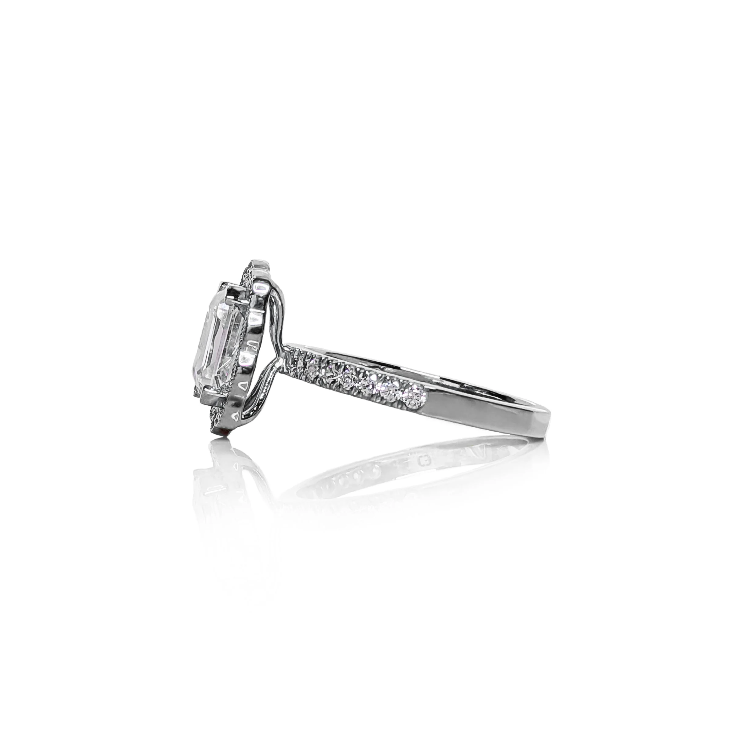 Emerald Leaf Ring - Image 6