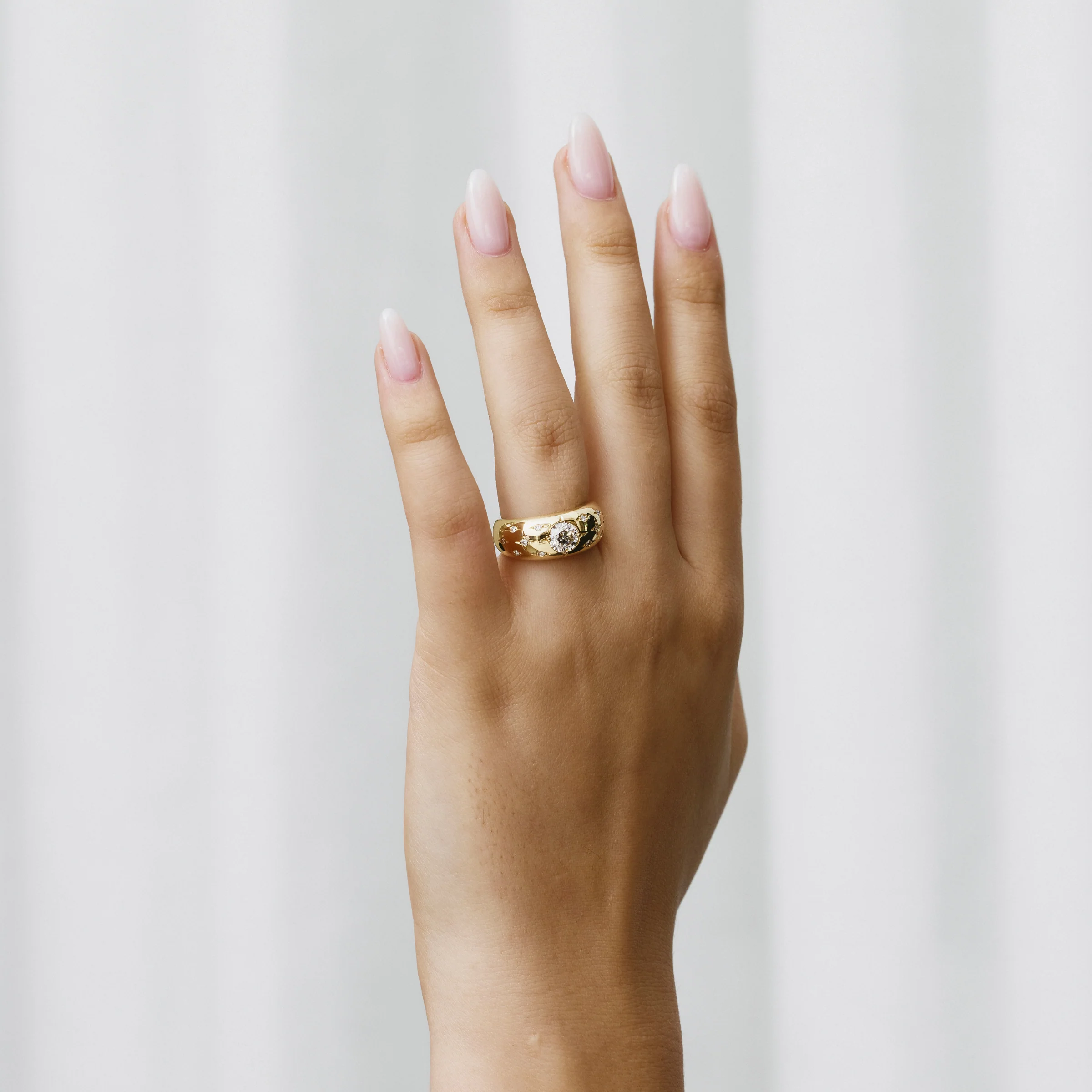 Golden Diamond Ring - Image 4