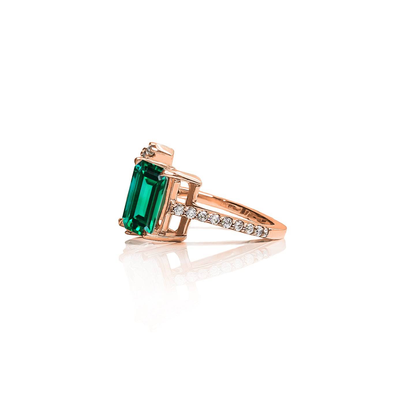 Lacuna Emerald Ring - Image 4