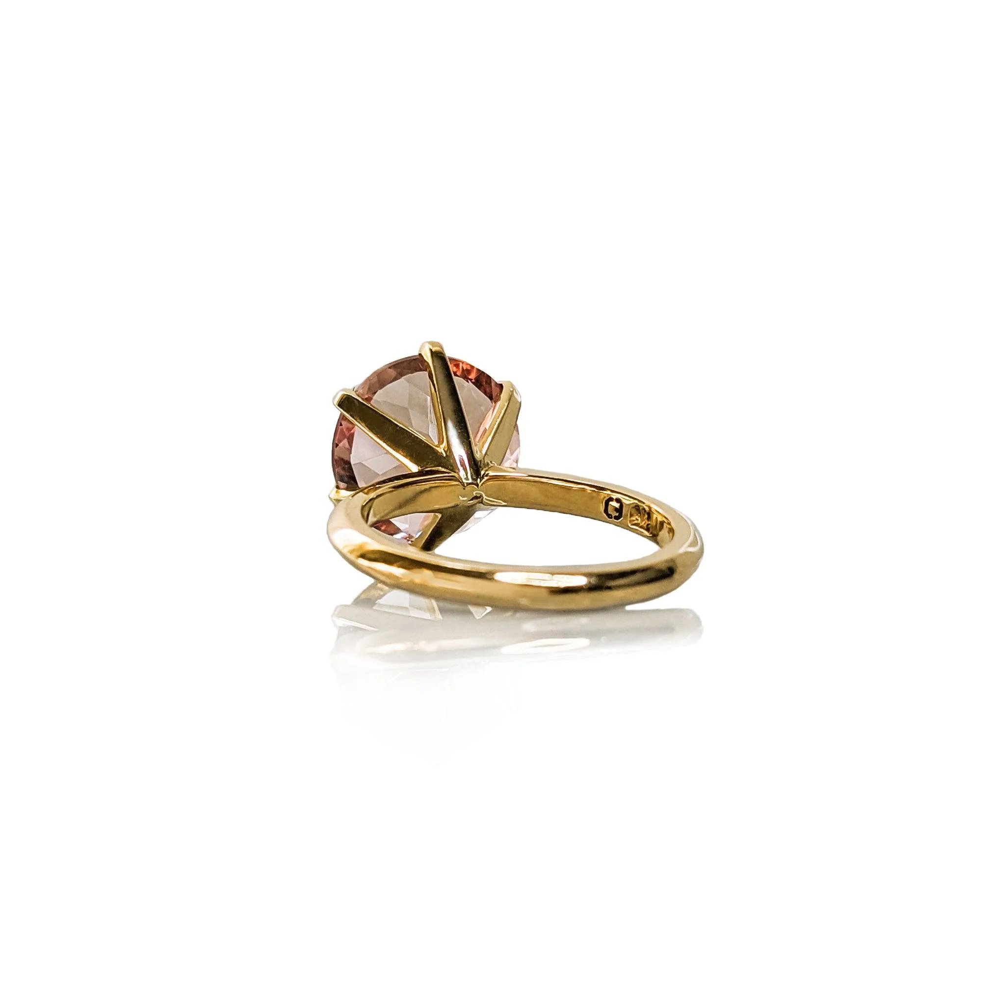 Morganite Gigi Round Brilliant Ring - Image 8