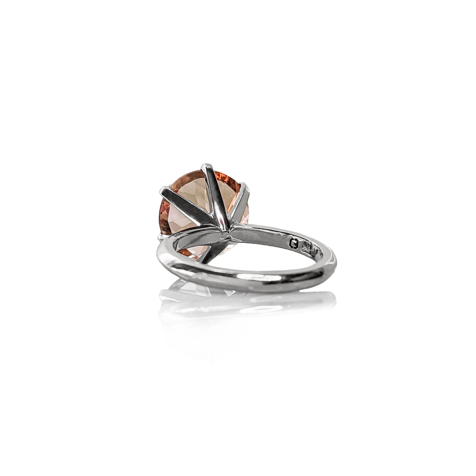 Morganite Gigi Round Brilliant Ring - Image 9