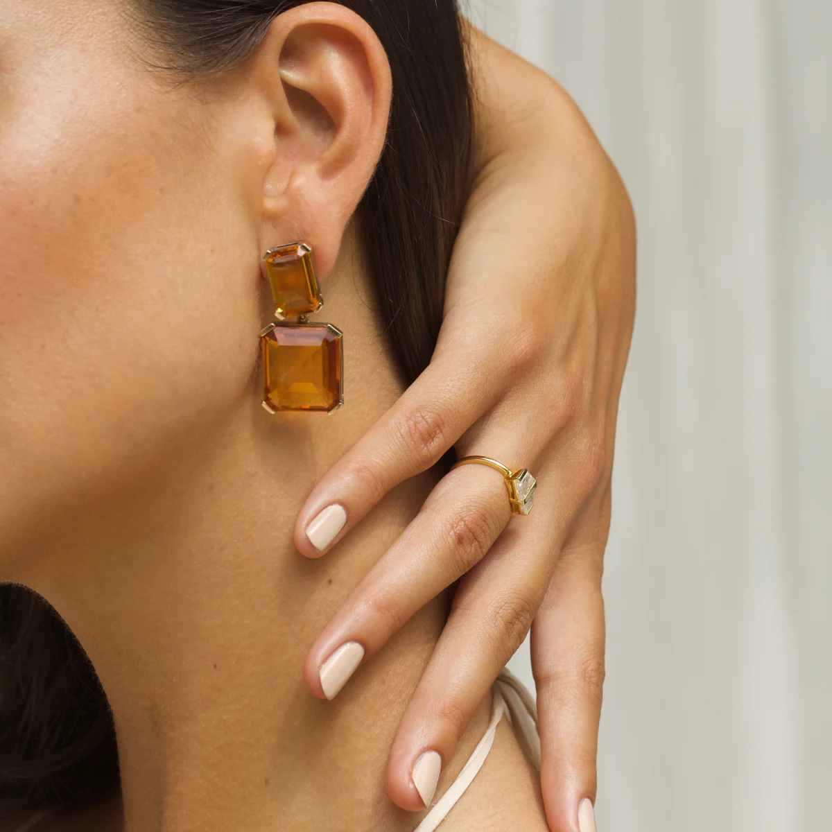 SANTORINI EARRINGS | RENTAL - Image 3